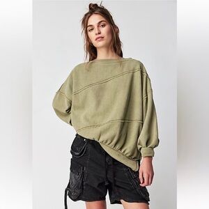 Free People We The Free Back At Ya Oversized Tee Sweater in Sea Horse Green